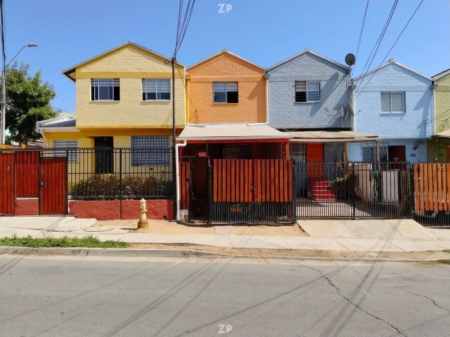 SE VENDE Casa en Población Roque Esteban Scarpa