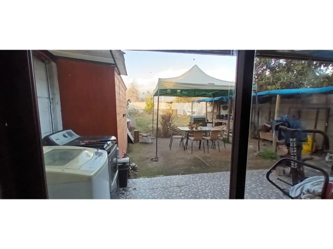 En venta casa de dos pisos, de 219 m2