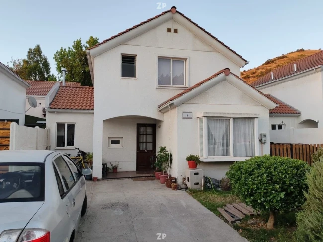 En venta esta hermosa y amplia casa en un exclusivo condominio