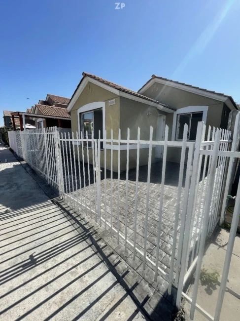 En venta linda y acogedora casa en Faldeos de Nos