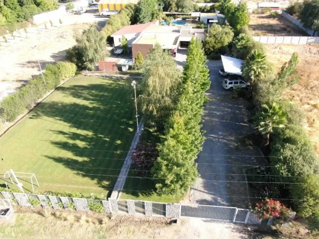 Se vende amplia y cómoda casa emplazada al interior del loteo San Luis