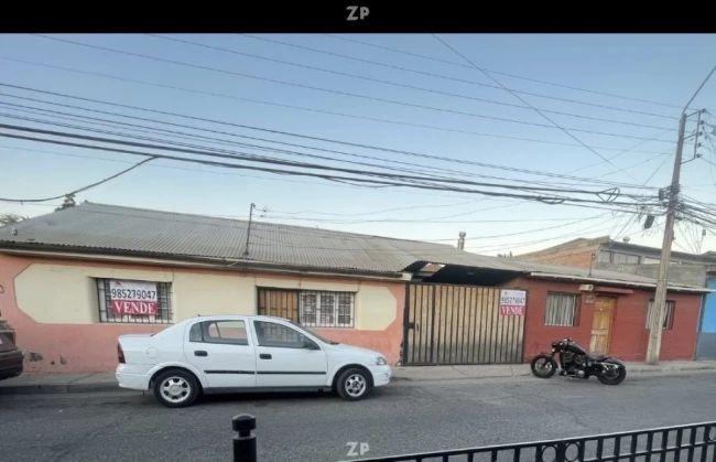 Se vende sitio con dos casas en Villa San Francisco