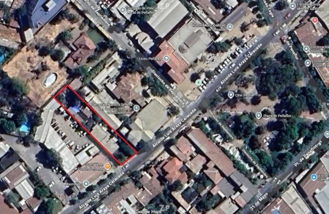 Se vende amplia propiedad ubicada estratégicamente a pasos de la Plaza de Armas