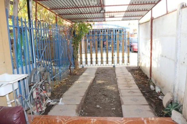 En venta Casa esquina en Villa Cordillera II, Rancagua.