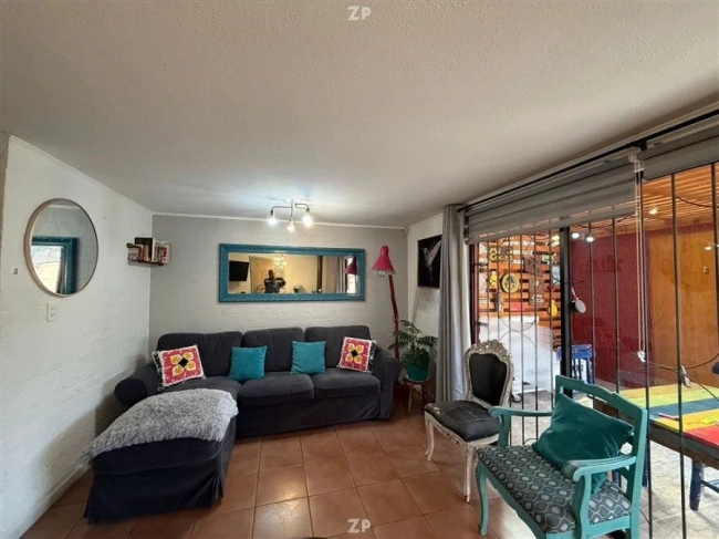 Encantadora casa en venta por UF 4288