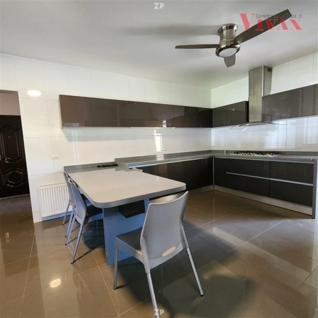 En venta Preciosa casa en sitio de 5.000 mt en Condominio La Llavería!