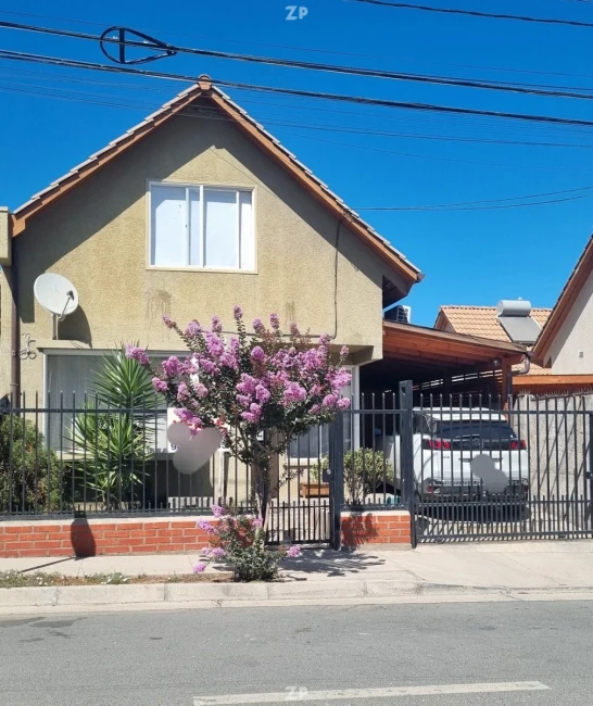 Se Vende hermosa casa individual dos pisos