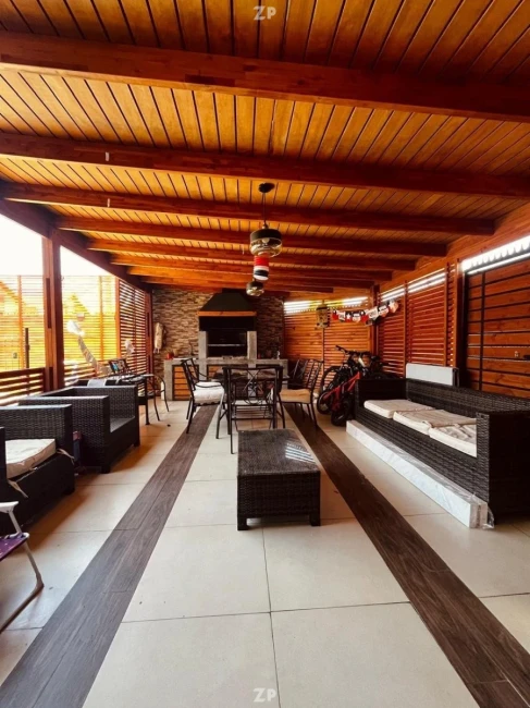 Se Vende hermosa casa en selecto barrio Centro