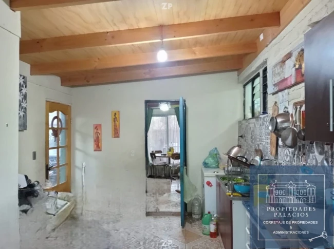En venta casa Pasaje Los Copihues entre Av. San Juan