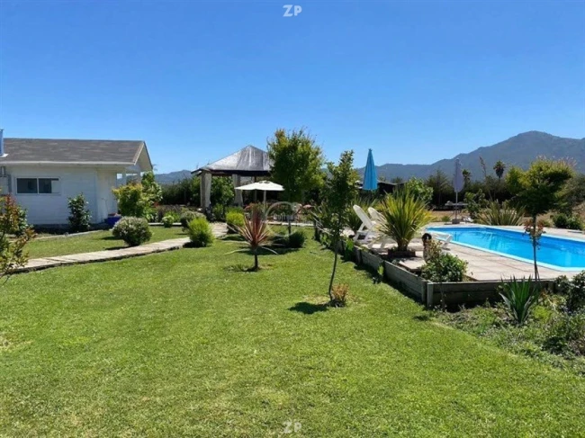 En venta casa con Preciosa parcela en Condominio