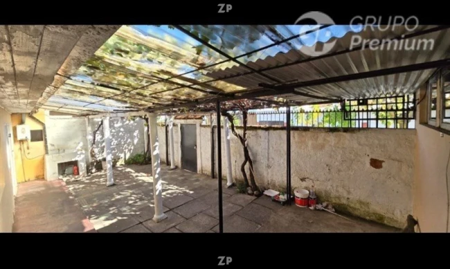 Se vende casa en la comuna de Curicó