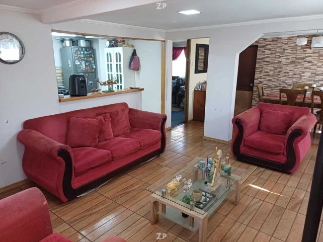 En venta acogedora casa en sector sur oriente de la ciudad de Talca