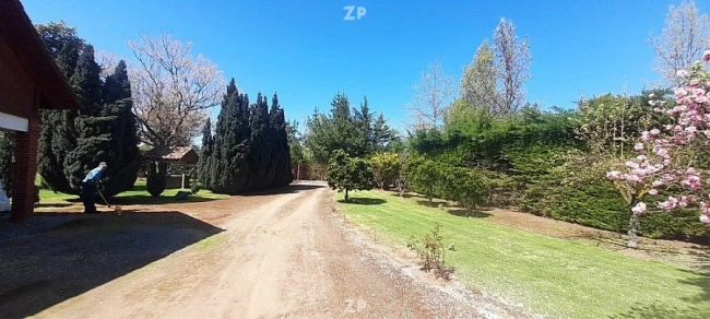 Se vende propiedad en parcela de 6000 m2