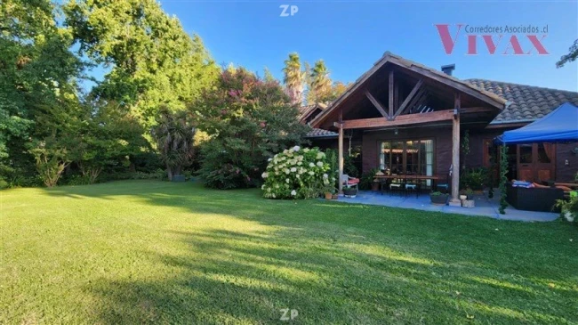 En venta Excelente casa ubicada en Condominio Raíces de Zapallar