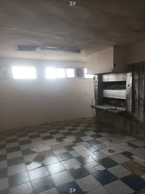 En venta Casa de 1 Piso + Local Comercial