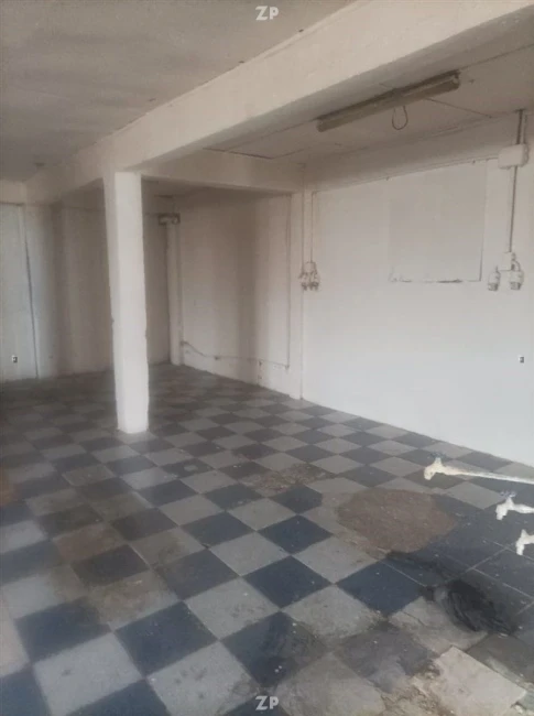 En venta Casa de 1 Piso + Local Comercial