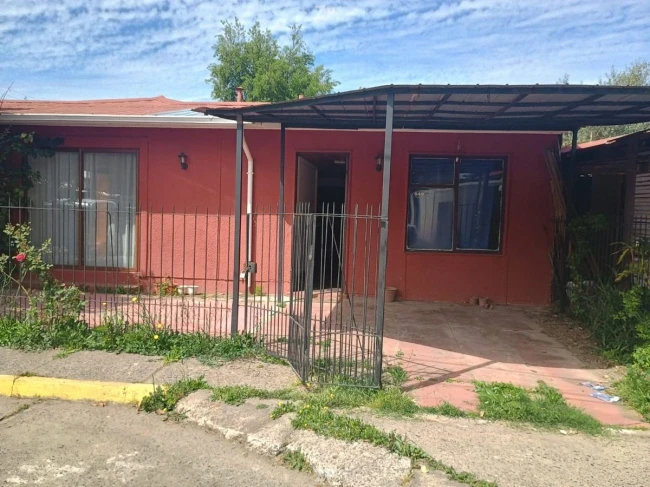 En venta Hermosa casa esquina de 5 dormitorios