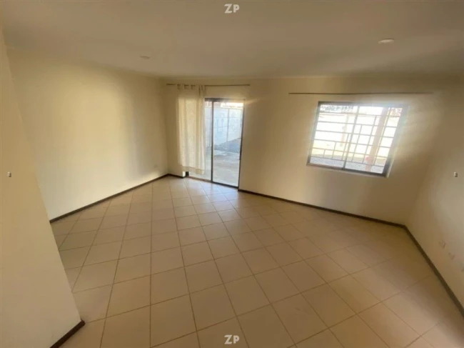 Casa en Venta en Parque Bicentenario!