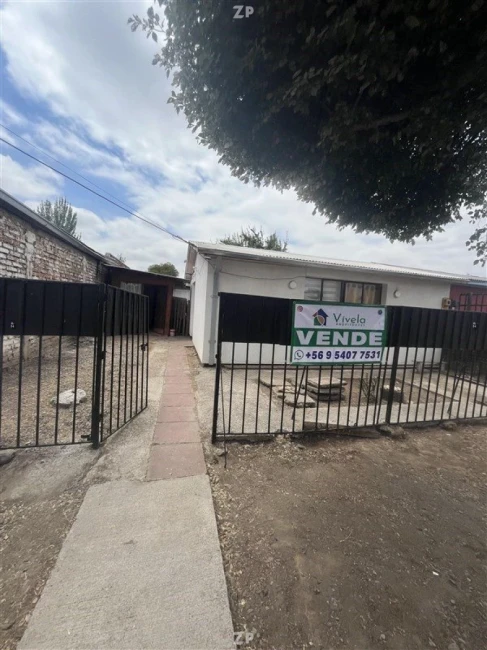 En venta Casa de 1 piso, sólida, pareada, con 40 m construidos