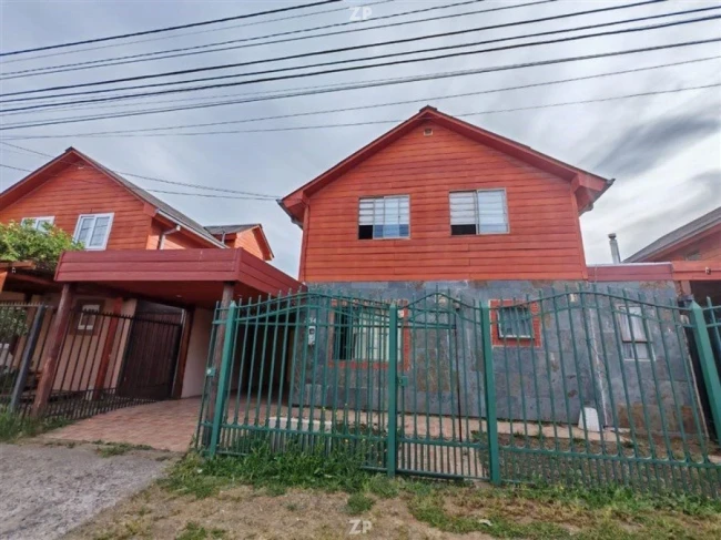 En venta fantástica casa en Valles del Country!