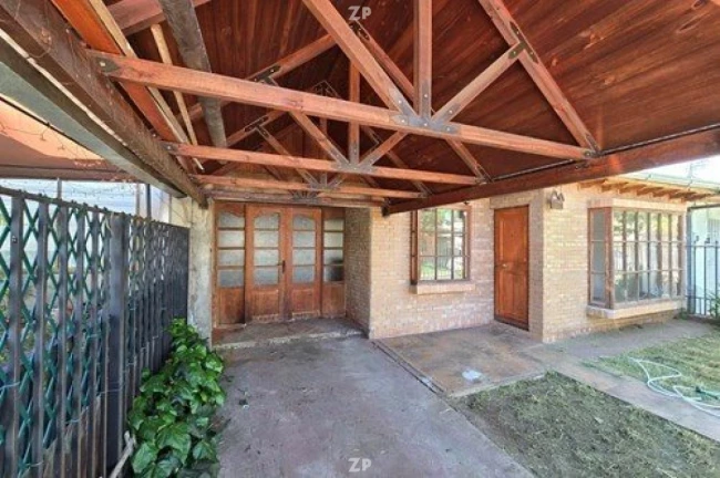 En venta encantadora casa de 3 dormitorios y 2 baños en Doña Gloria