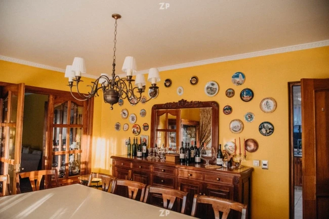 En venta hermosa casa emplazada en un terreno de 5300 m2