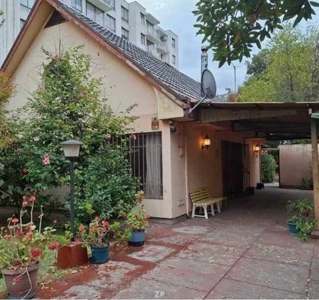 EN VENTA ESTUPENDA CASA EN PLENO CENTRO DE TALCA