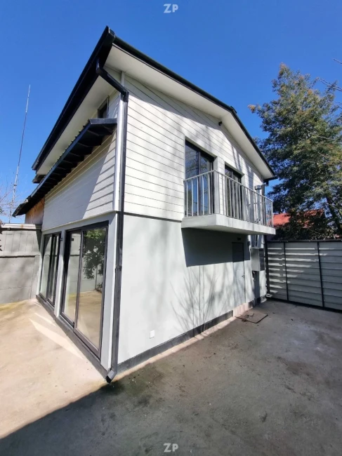 Se vende casa en villa Los Cóndores