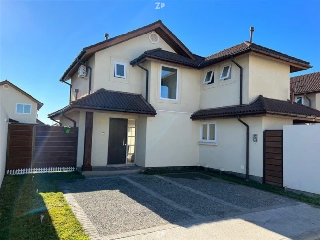 En Venta Amplia y Exclusiva Propiedad en Estancia Las Rastras