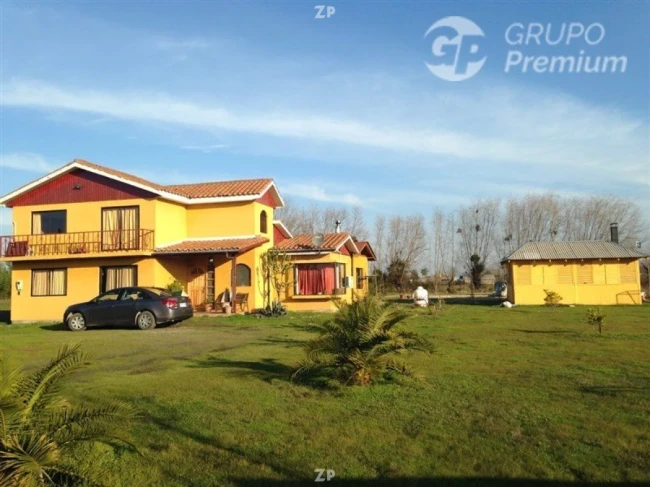En venta espaciosa casa en San Miguel de Colín
