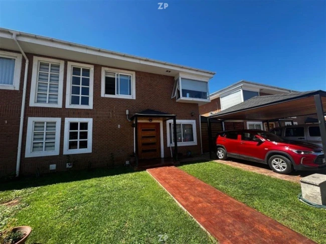 En venta encantadora y acogedora casa en el corazón del Centro