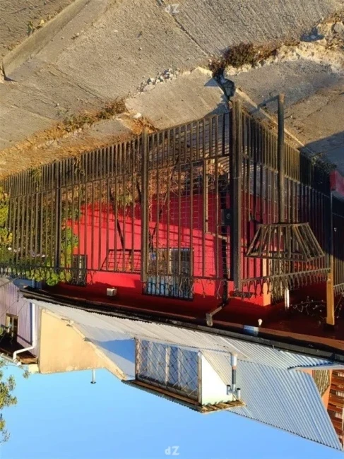 En venta Casa de dos pisos en Población Carlos Trupp