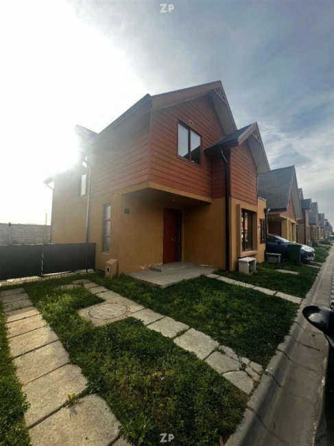 En venta casa en el encantador Condominio Neyen en Talca
