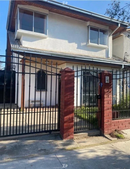 EN VENTA COMODA Y AMPLIA CASA SECTOR SUR PONIENTE DE TALCA