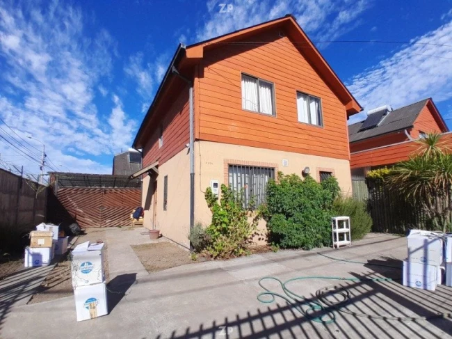 En venta casa esquina en av. 22 oriente