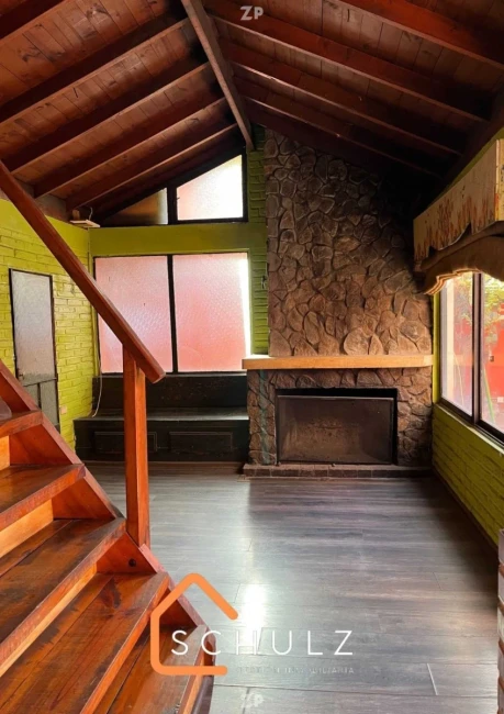 En venta hermosa casa en venta ubicada en zona comercial