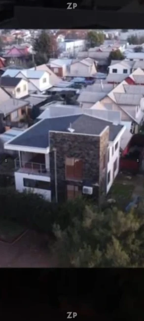 En venta casa en Villa Jardín del Este