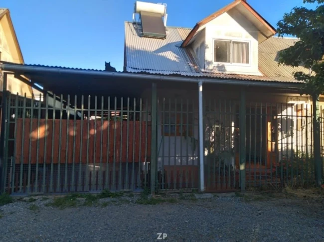 En venta Casa de dos pisos, en Villa María del Valle