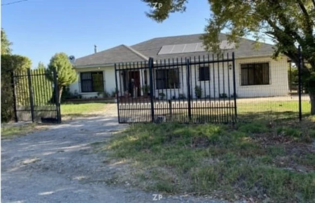 En venta casa, en Loteo Las Araucarias