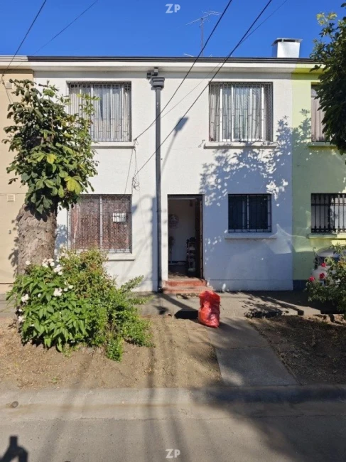 En venta Hermosa casa solida a pasos del centro de Chillán