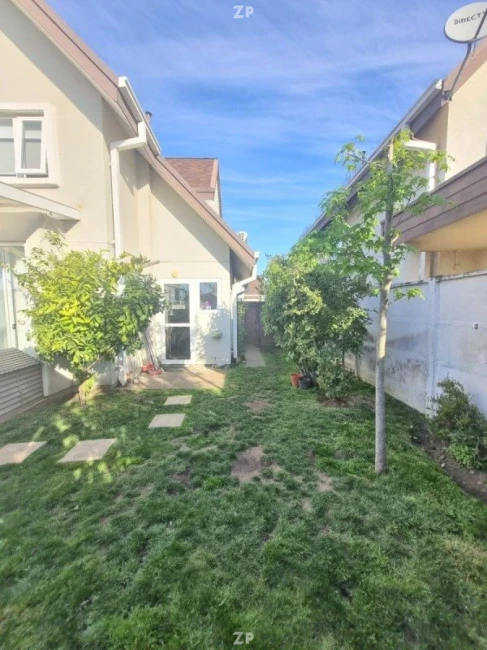 Se vende hermosa casa en condominio, ubicada en uno de los mejores sectores