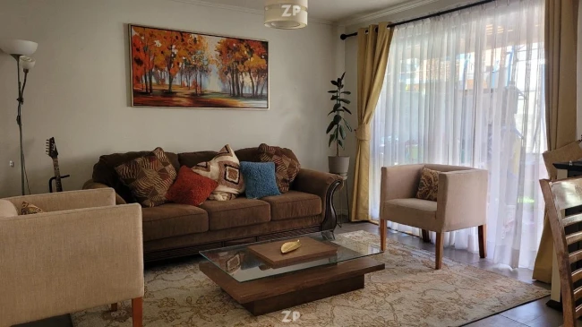 En venta acogedora y moderna casa de 97 m² construidos