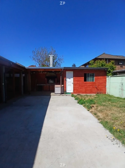 Se vende amplia y hermosa casa en condominio, barrio toledo