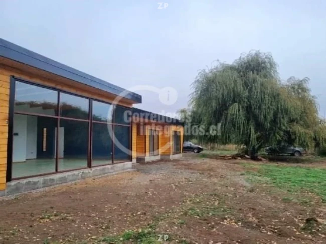 Se vende Parcela de 5.000 M con hermosa casa nueva de 101 M