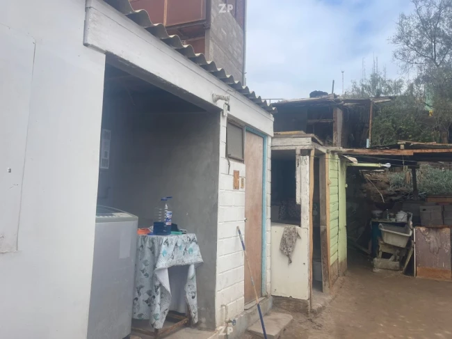 SITIO EN VENTA CON PROPIEDAD / CONVERSABLE