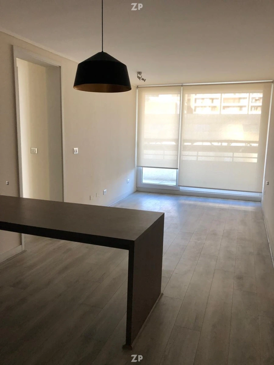 Arriendo cómodo depto. en Ñuñoa, estilo Mariposa, $650.000
