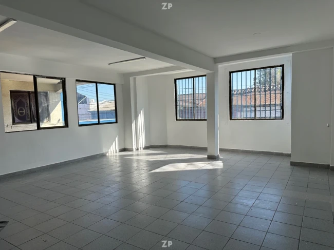 Arriendo local comercial pleno centro de Buin