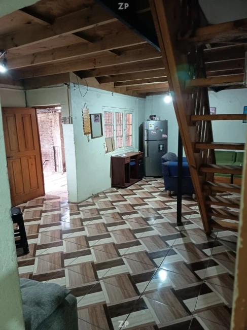 Se arrienda linda casa y/o pieza con vista al valle de Renca