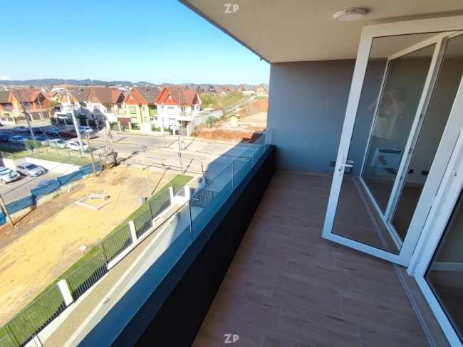 Amplio 2D/2B tipo mariposa con terraza y estacionamiento