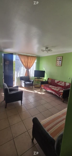 Excelente casa con Giro Comercial